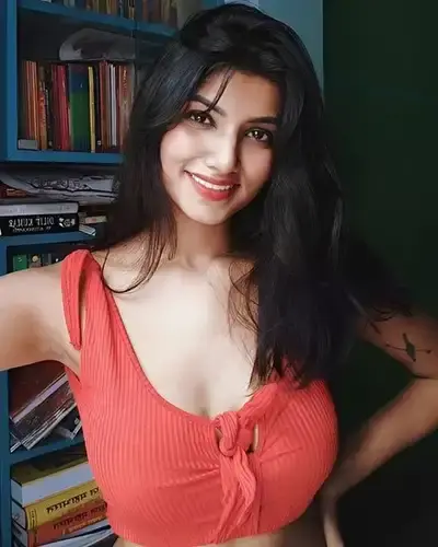 Escort Auli